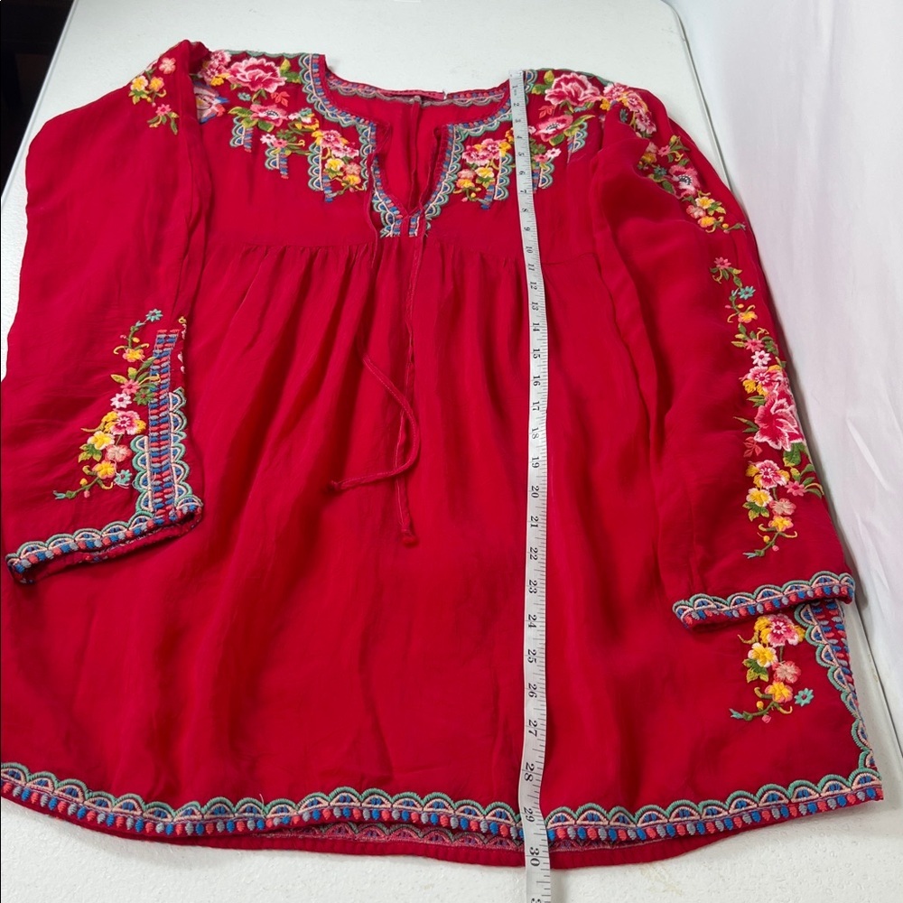 Johnny Was Sz XS Floral Embroidered Top Babydoll Top Red Boho - Picture 7 of 9
